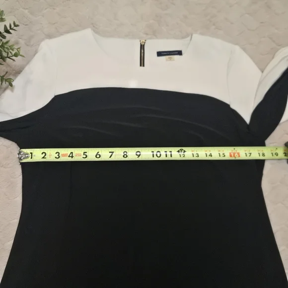 Tommy Hilfiger Black and White Jersey Colorblock Dress, Size 14 - Picture 3 of 6